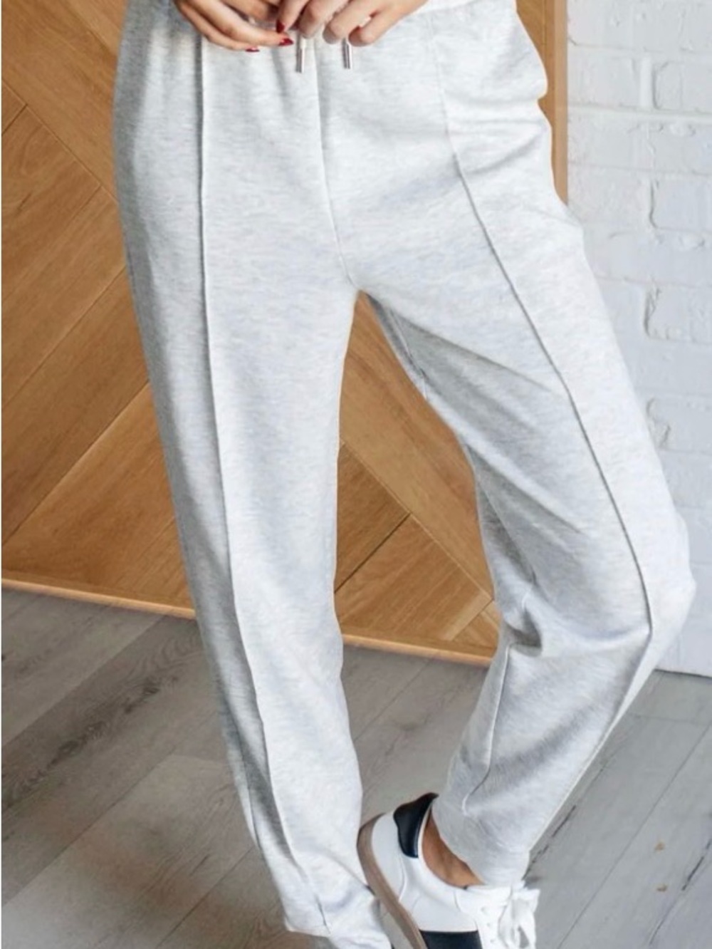 Zenana Heather Gray Pinktuck Seam Jogger Sweatpants Scuba Material - NWT Small